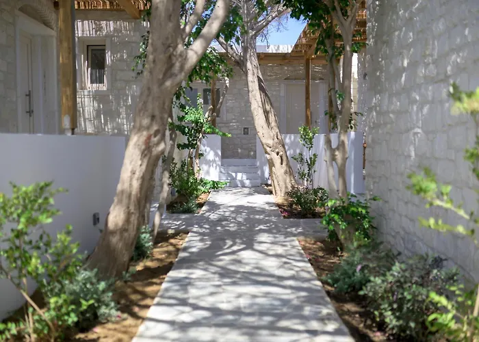 Stone Whisper Hotel apartamentowy 3*